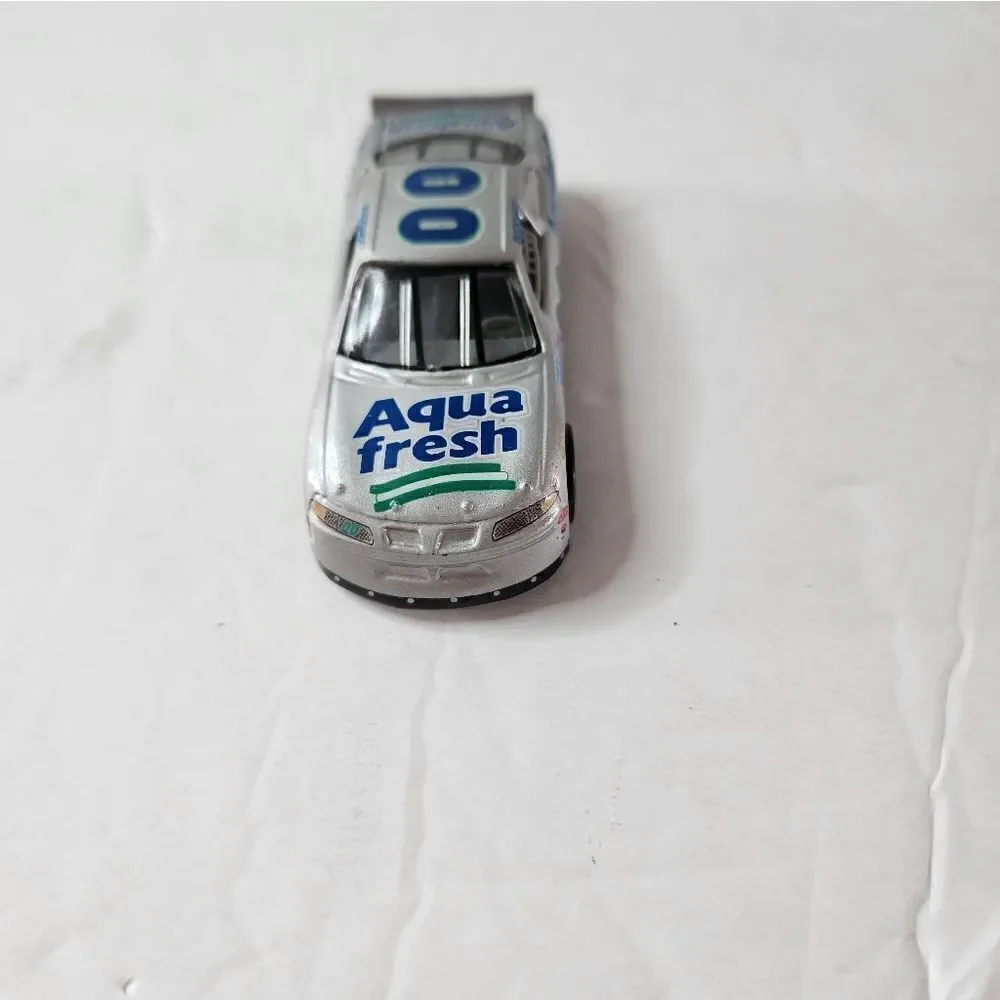 1:64 Vintage Racing Champions Aquafresh Toothpaste Buckshot Silver Gray #00